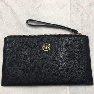 Michael Kors wristlet